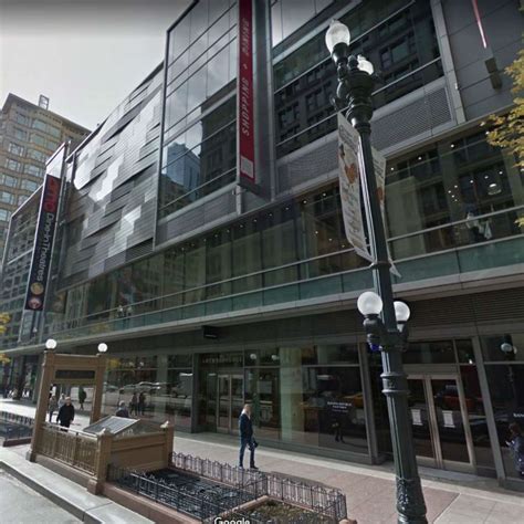 Opening hours for amc theatres branches in chicago, il. AMC Dine-in Theatres | Loop Chicago