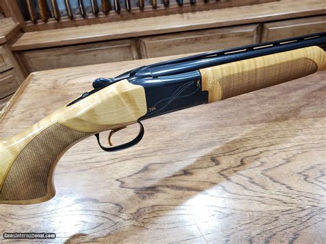 Browning Citori 725 Sporting Maple 12 Gauge 32 in.