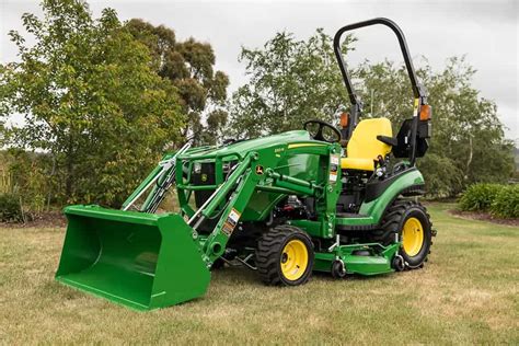 John Deere 1025r Compact Tractor Review And Specs Igra World