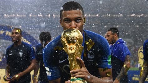 dünya kupası nın fenomeni mbappé eurosport