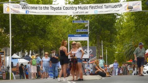 Welcome to the official tamworth country music. Tamworth Country Music Festival 2016 - YouTube