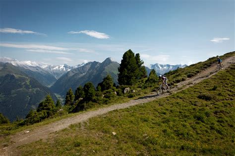 Very good quality of food, especialy meet (quit natural. Mayrhofen: für alle Downhiller, Extrem-Biker und Panorama ...