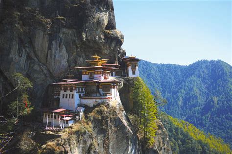 Tu Viện Paro Taktsang tại Bhutan VIET RIGPA MILA