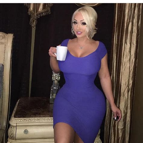 tanya barbie liederさんはinstagramを利用しています 「 sips tea 」 fashion bodycon dress dresses