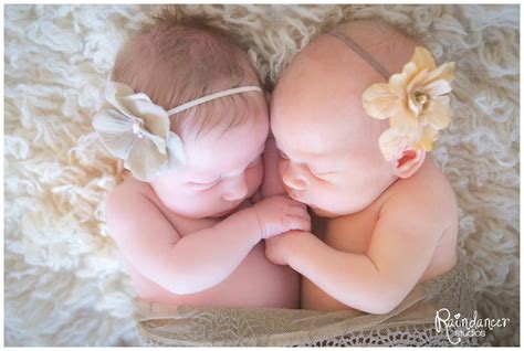 Twin Baby Girlsharper And Finley Indianapolis Newborn Photographer