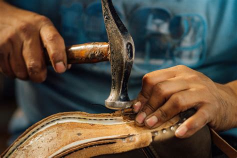 Shoemaking 101 The Process For Handcrafting Leather Shoes Adelante