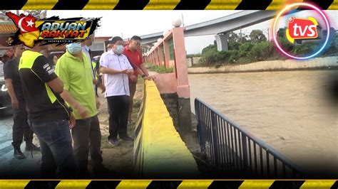 Banjir di 41 kawasan di lima daerah di selangor menyebabkan 265 penduduk daripada 62 keluarga terpaksa dipindahkan ke pusat pemindahan sementara (pps) apabila penduduk membersihkan rumah mereka yang kotor akibat banjir kilat di taman muhibbah, sungai chua kajang. Limpahan Sungai Langat punca Kajang banjir kilat - SelangorTV