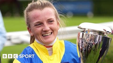 Goodwood Cup Hollie Doyle Leads Trueshan To Victory After Stradivarius Withdrawn Bbc Sport