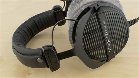 Beyerdynamic dt 990 pro has 15 reviews and ratings with an average rating of 3.3 out of 5 stars. Beyerdynamic DT 990 PRO Review - RTINGS.com