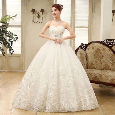 Adorable 25 Gorgeous Korean Wedding Dress For Wedding Inspiration