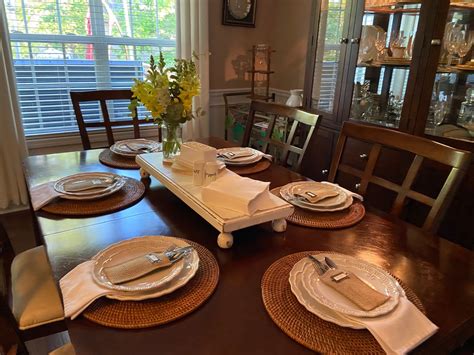 Check out their amazing transformations, steal their simple tricks, and get. Simple Dining Room Table Decor - My Glittery Heart