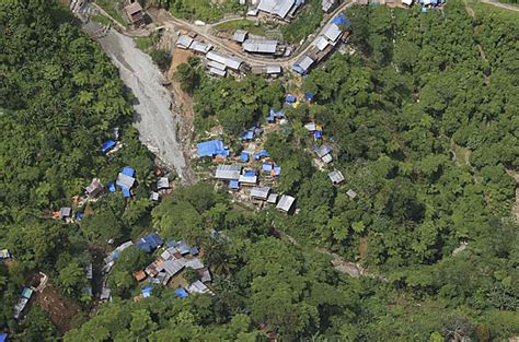 Landslide Hits Philippines Mining Town News Al Jazeera