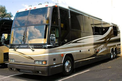 Prevost's dot ready guarantee means we guarantee this vehicle will pass its first dot inspection or we pay for the inspection! 2001 Prevost Marathon H3-45Non Slide