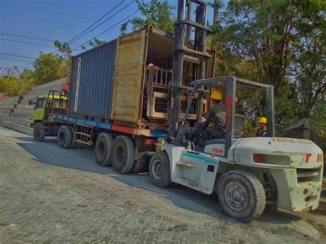 Sebagai perusahaan penyedia jasa ekspedisi dan jasa pengiriman barang, kami senantiasa selalu kalimantan timur : Ekspedisi Pengiriman Barang Sidoarjo Ke Balikpapan