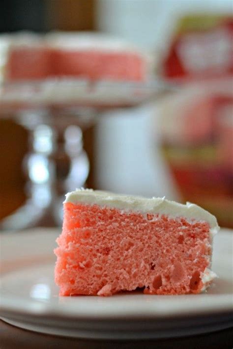 Something about cold cake and frosting just hits my sweet tooth perfectly. Every Day Celebrations with Duncan Hines | Strawberry cakes, Eat dessert first, Duncan hines