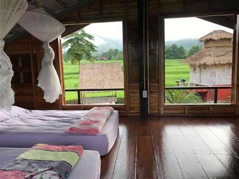371 likes · 2 talking about this · 67 were here. Pin oleh Ahmad Wahyudin di Rumah Tengah Sawah | Rumah kayu ...