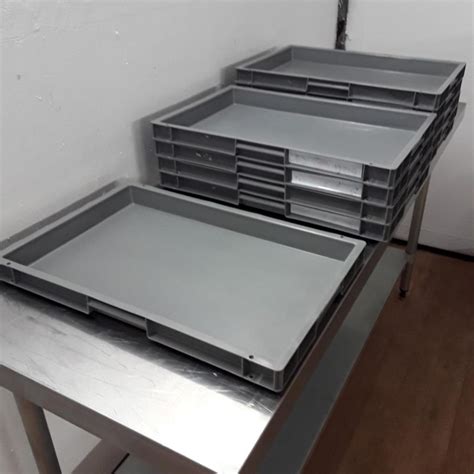 Used 10 X Plastic Bakery Trays 60 X 40 Cm 60cmw X 40cmd X 5cmh H2