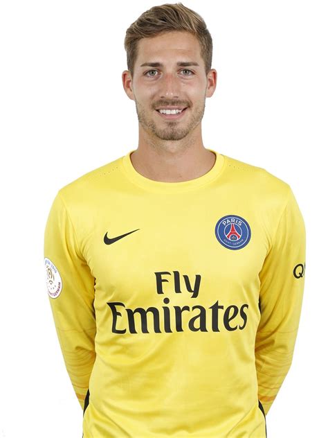 Psg is one of the most successful teams in european football. Paris Saint-Germain 15-16 Goalkeeper Kit Released - Footy ...