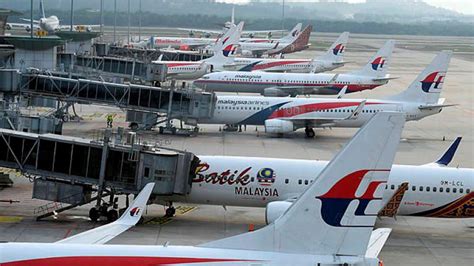 Expansion brought more aircraft into the fleet after borneo airways was purchased and folded into malaysian airways in 1965. Air travel confidence, KLIA remains attractive regional hub