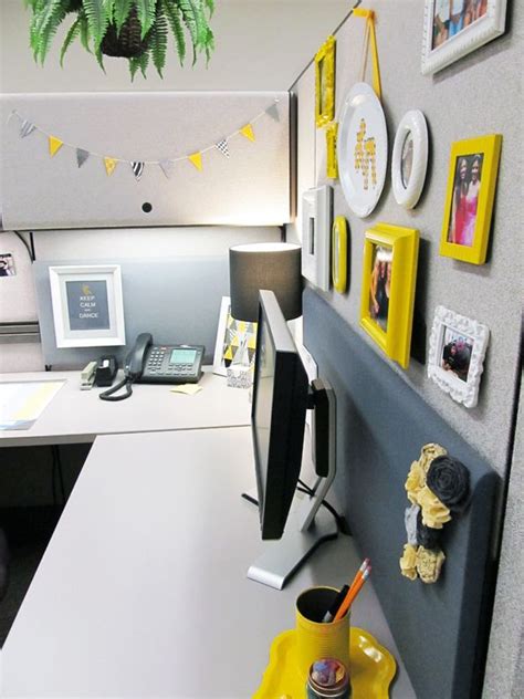 Stylish Cubicle Yes Its Possible Cubicle Personality And Work Stations