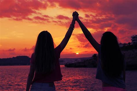 Friends Friendship Girls Ocean Summer Sunset Beach Image