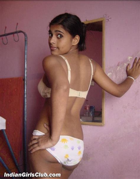 Kerala Nurse Showing Her Butt Part Indian Girls Club