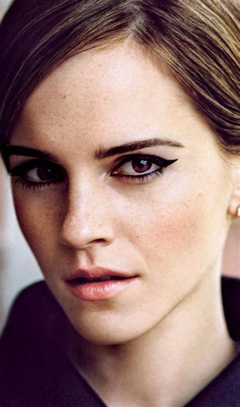 I Ll Say I M Pinning This For The Eyeliner But It S Mostly Because Emma Is Eye Sexin Me