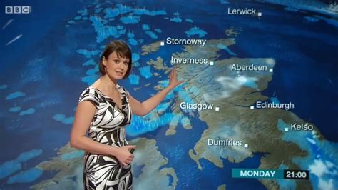 Uk Regional News Caps Gillian Smart Bbc Reporting Scotland Weather