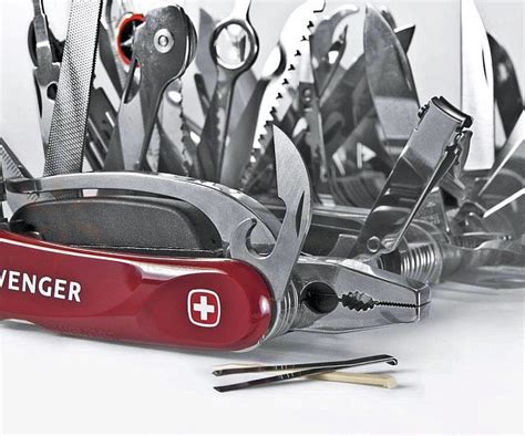 Wenger 16999 Swiss Army Knife Giant Army Military