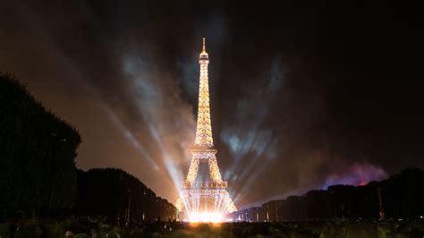 The Eiffel Tower On Bastille Day Twistedsifter