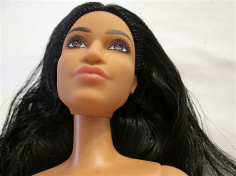 Nude Barbie Fashionistas Hybrid Doll Made To Move Body