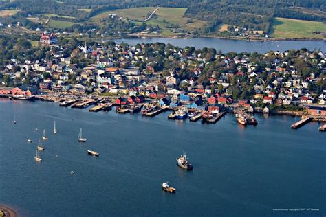 Yer bulmada kolaylık ve muhteşem fiyatlar. Lunenburg, Nova Scotia - Wikipedia