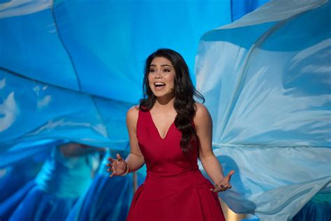 ‘moanas Aulii Cravalho To Star As Ariel In Abcs Live Action Tv Musical Of The Little Mermaid