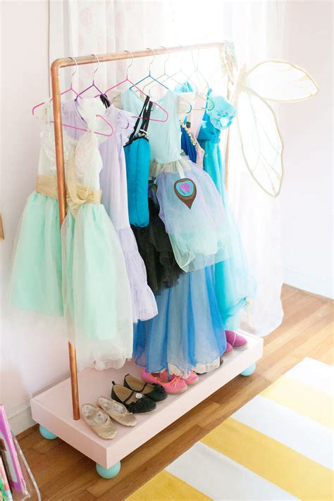 40 diy baby shower gift ideas. DIY Clothes Rack - Lay Baby Lay