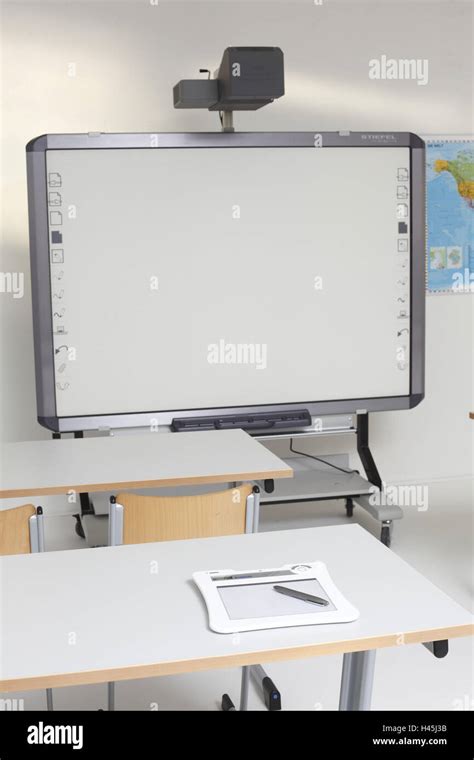 Whiteboard Hi Res Stock Photography And Images Alamy