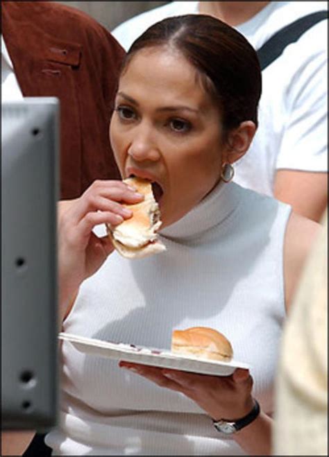 Jennifer Lopez Eats A Sandwich Celebritysandwiches