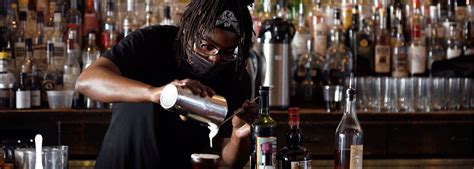 Training Up A New Generation Of Bartenders In New Orleans