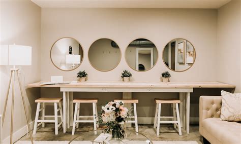 Tips To Choose The Perfect Wedding Venue Bridal Suite Jenniemarieweddings