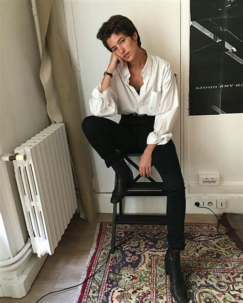 Masculine Androgynous Style Artsy Outfit Androgynous Fashion
