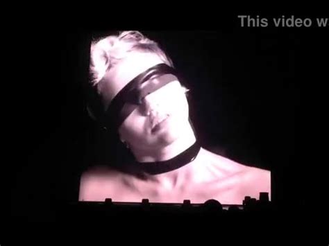 Bangerz Miley Cyrus Tour Nude Satanic Video Xxxbunker Com Porn Tube