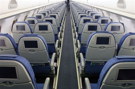 Air Canada E75 Seating Chart