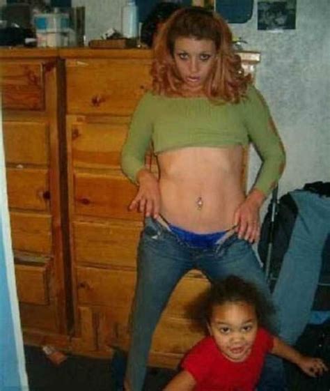 60 Worst Mother Selfies Of All Time PHOTOS Bad Mom Mom Selfies