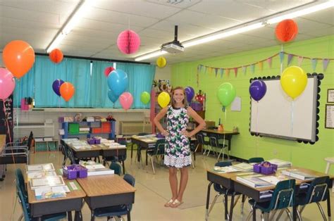 There are a lot of ideas and concepts present on the internet of classroom decoration ideas for primary school. Second Grade Jelly Beans: Classroom Makeover
