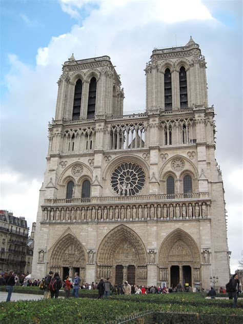Born hélène aurore alice rizzo on 26 february 1971) is a french singer who came to prominence playing the role of esmeralda in the french musical notre dame de paris. 20 Most Beautiful Notre Dame De Paris Images