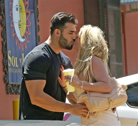 Britney Spears And Boyfriend Sam Asghari Enjoy A Smooch In The Sun