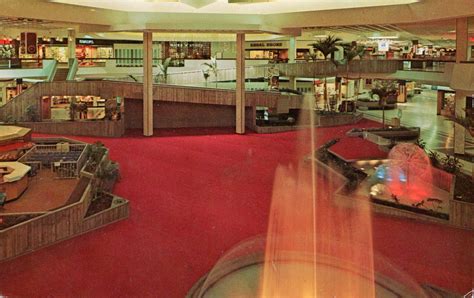 Altamonte Mall - Orlando, FL Gallery - Radically Retro