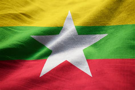 Closeup Bendera Myanmar Yang Mengacakacak Foto Stok Unduh Gambar