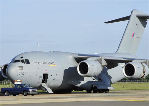 Fileroyal Air Force C 17 August 2010 Wikimedia Commons