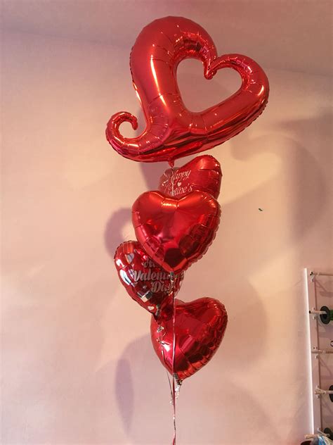 Linky Heart Red Themed Balloon Bouquet Valentines Day History