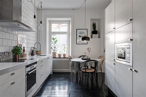 Si en el diseño predomina el blanco, un toque de madera. Cocina cerrada nórdica - Blog tienda decoración estilo ...